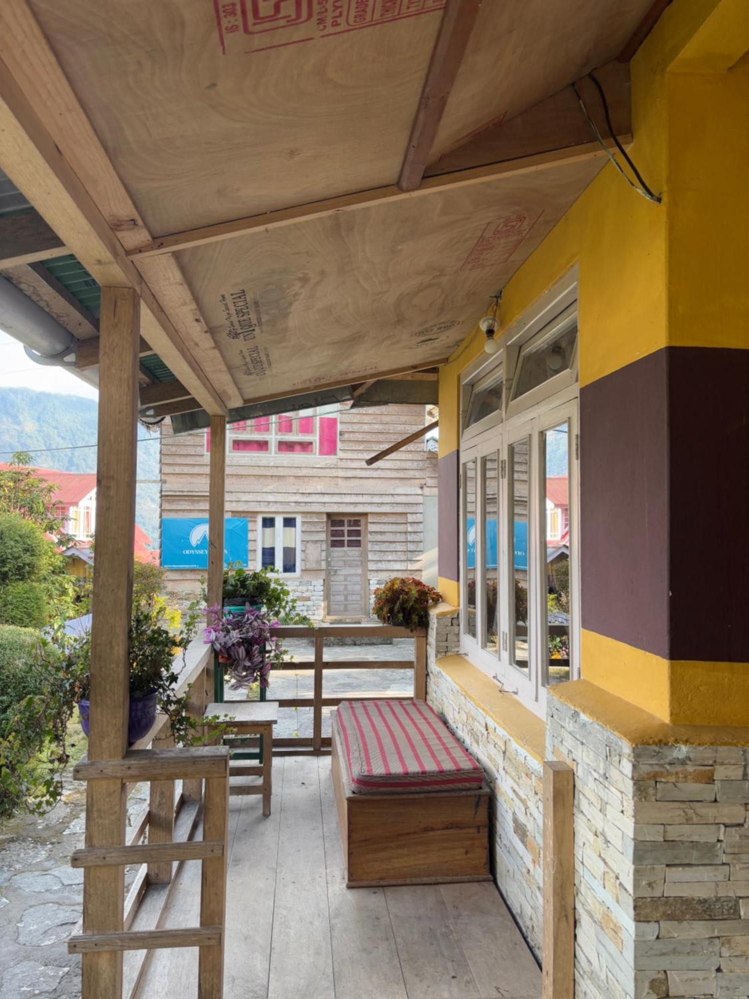Odyssey'S Darap Eco Retreat Apartment Pelling Bagian luar foto