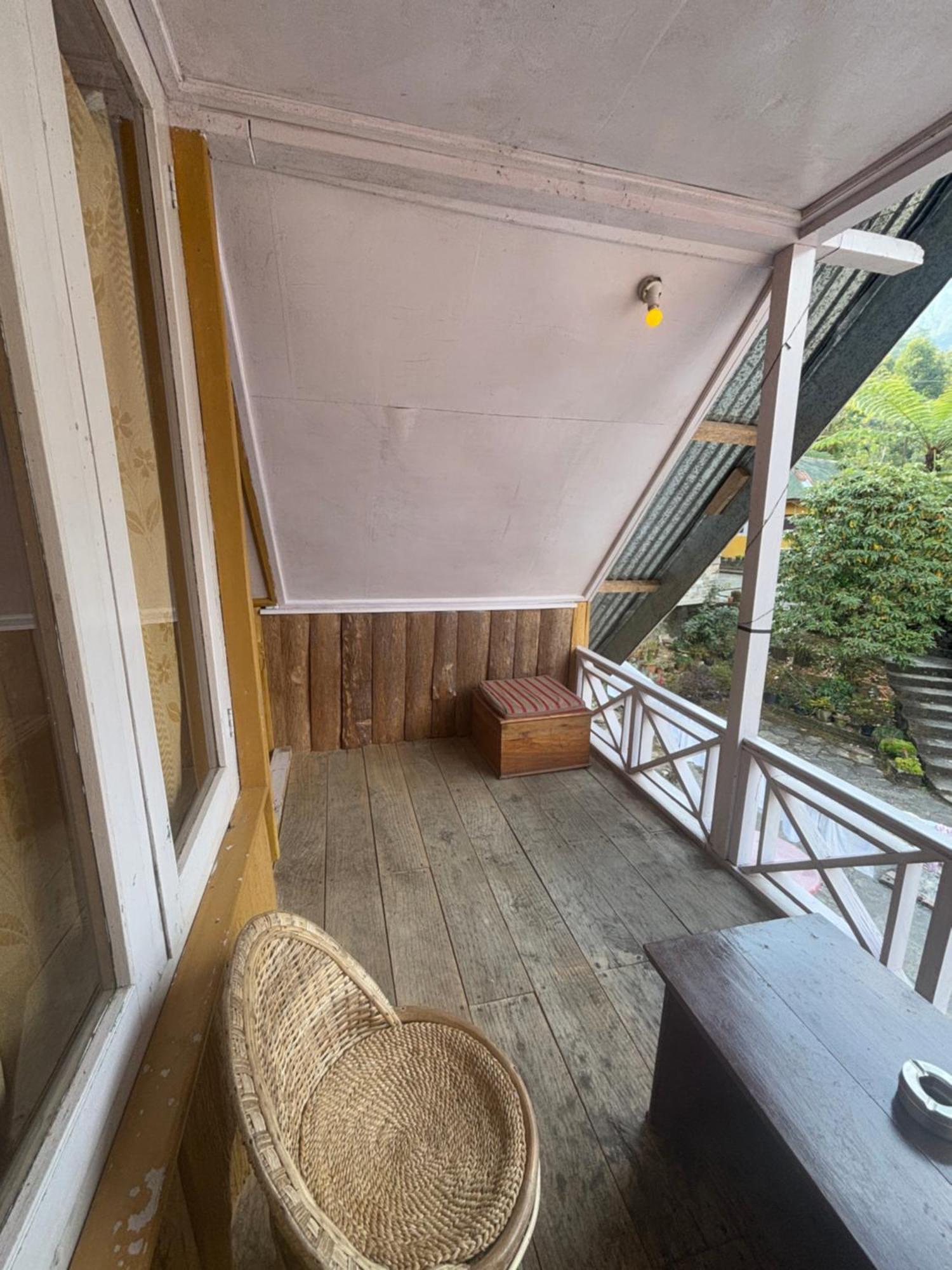 Odyssey'S Darap Eco Retreat Apartment Pelling Bagian luar foto