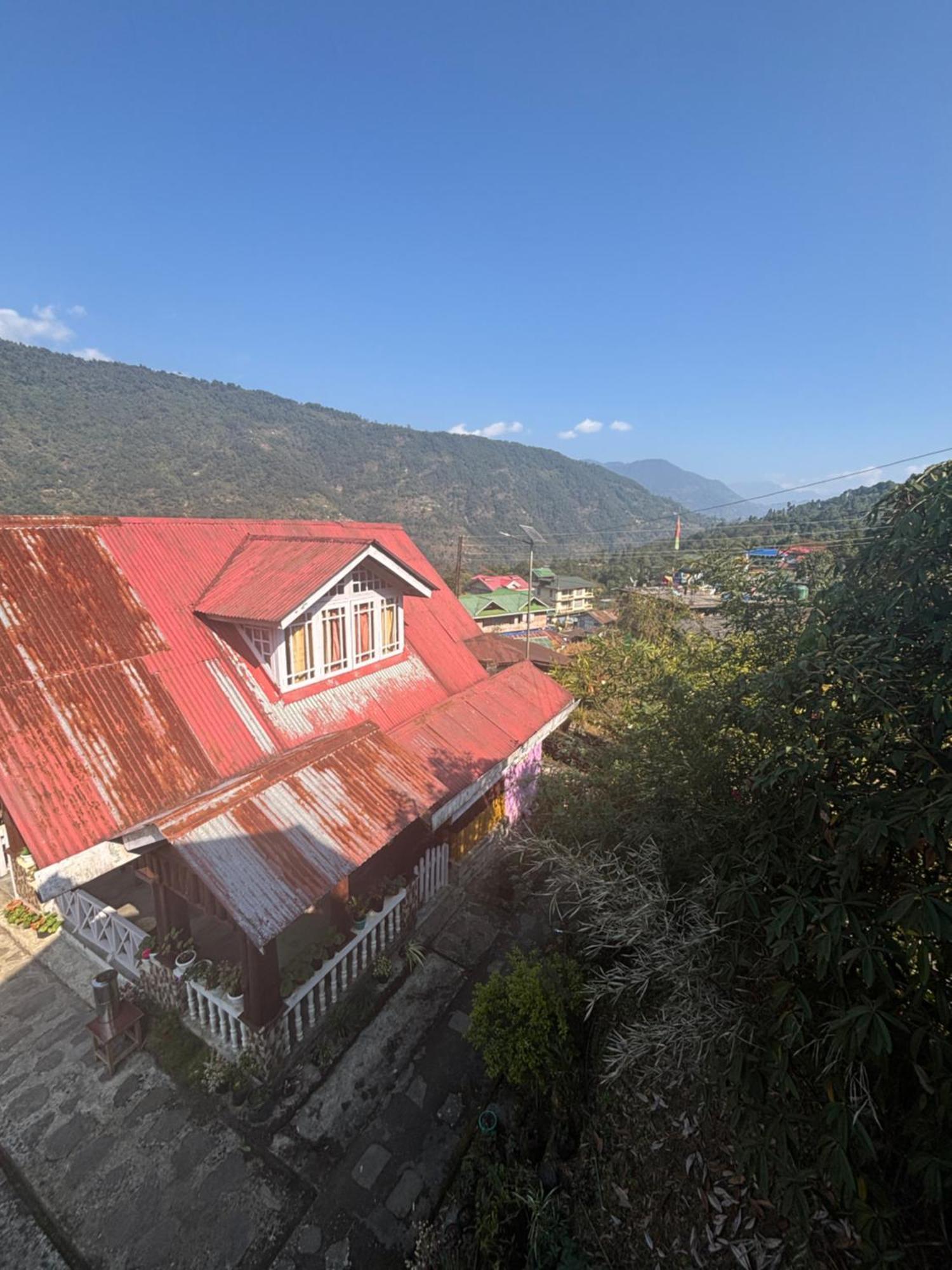 Odyssey'S Darap Eco Retreat Apartment Pelling Bagian luar foto